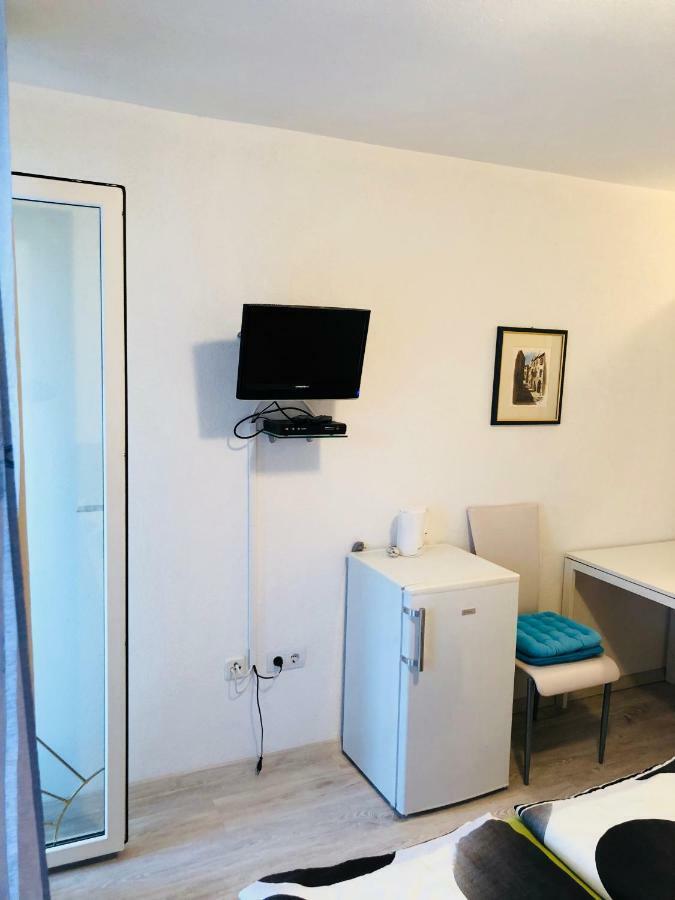 Guest House Jadro روفينج المظهر الخارجي الصورة