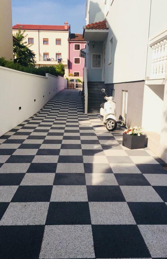 Guest House Jadro روفينج المظهر الخارجي الصورة