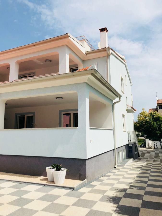 Guest House Jadro روفينج المظهر الخارجي الصورة