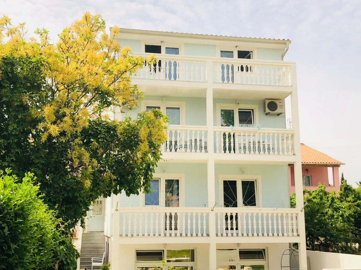 Guest House Jadro روفينج المظهر الخارجي الصورة